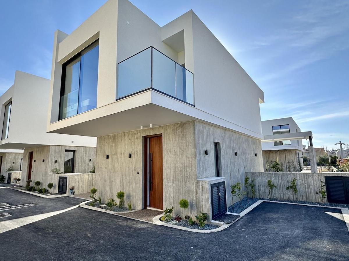 Elysian Blue 3 Villa