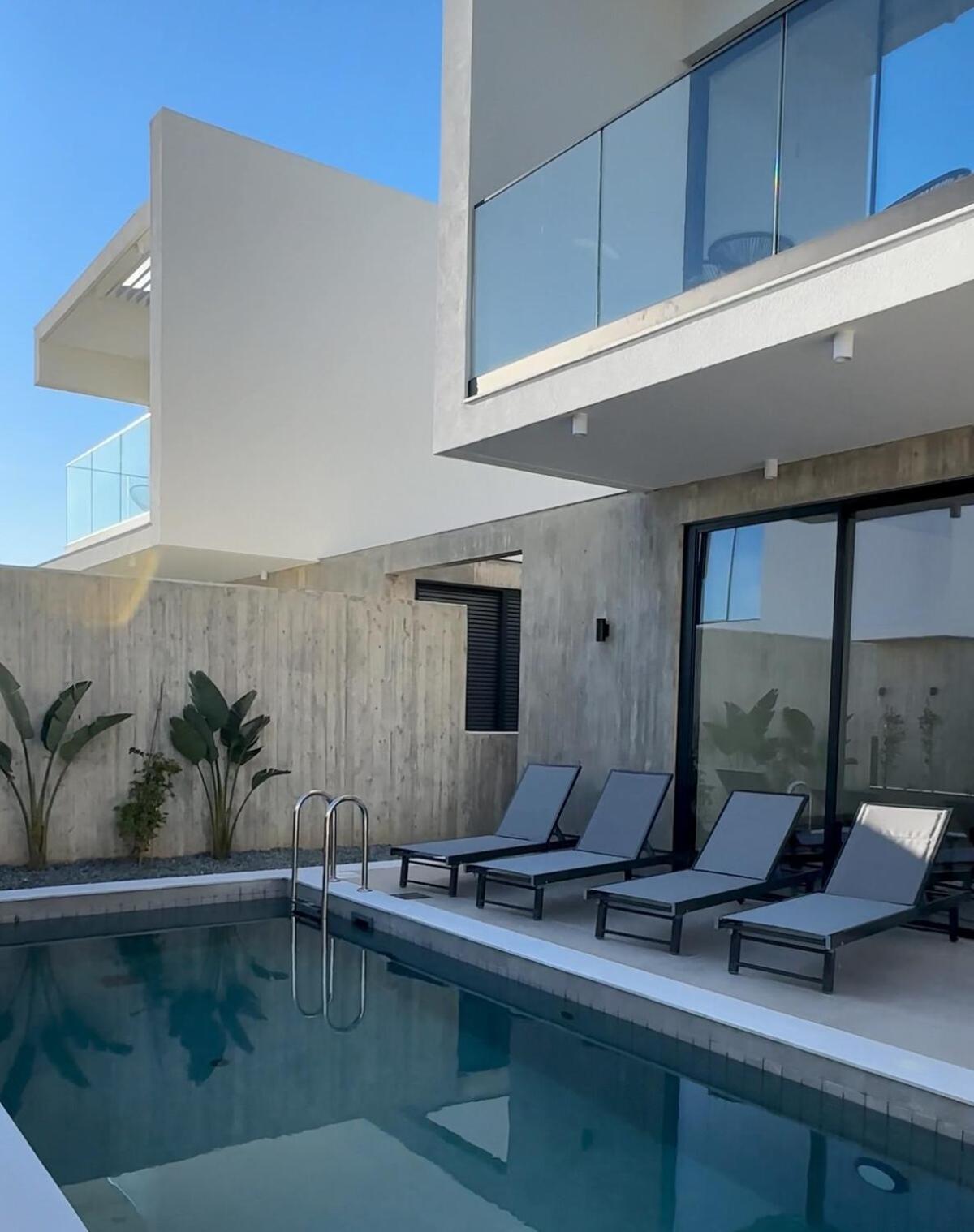 Elysian Blue 3 Villa